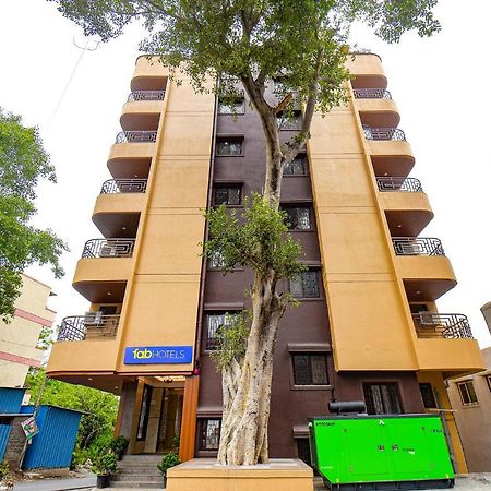 Fabhotel Gaurav Galaxy Πούνε Εξωτερικό φωτογραφία