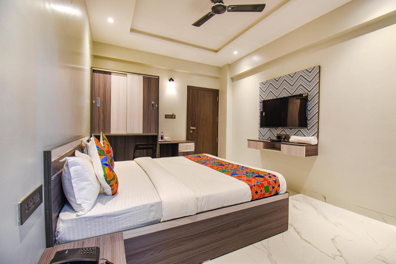 Fabhotel Gaurav Galaxy Πούνε Εξωτερικό φωτογραφία