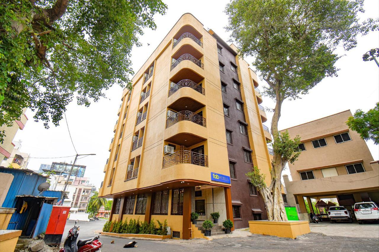 Fabhotel Gaurav Galaxy Πούνε Εξωτερικό φωτογραφία
